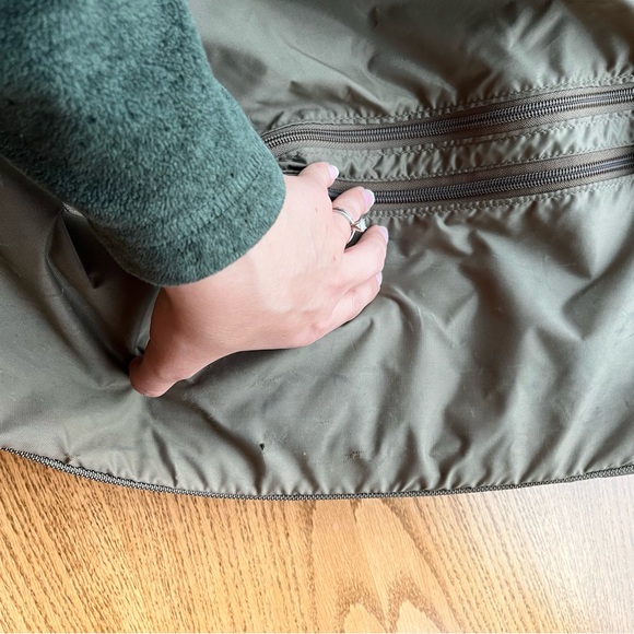 Tumi luggage set: garment bag and weekender duffel bag canvas leather trim - Picture 8 of 13